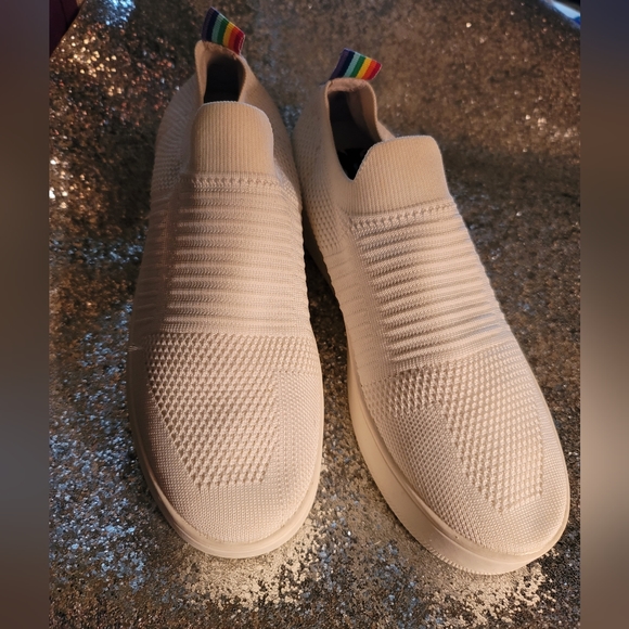 Steve Madden sneakers - Picture 1 of 5